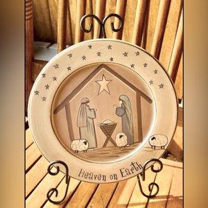 *Heaven on Earth Nativity Plate